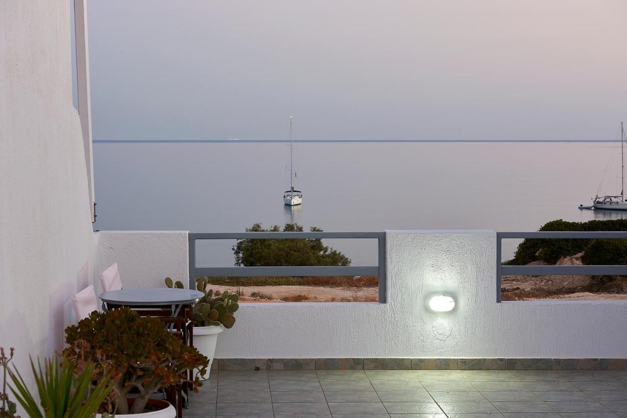 Muses Rooms Milos Provatas Extérieur photo