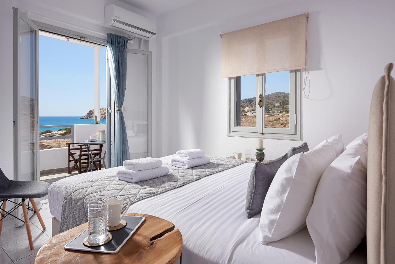Muses Rooms Milos Provatas Extérieur photo